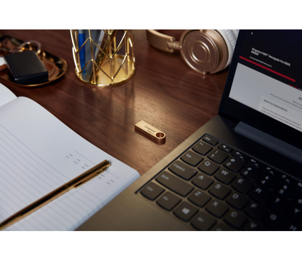 Kingston 512GB DataTraveler SE9 G3 220MB/s USB 3.2 Gen 1 złoty - 1218120 - zdjęcie 2